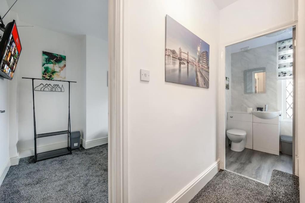 -16Pt- For Your Relaxed & Cosy Stay & Free Parking Leeds  Exteriér fotografie